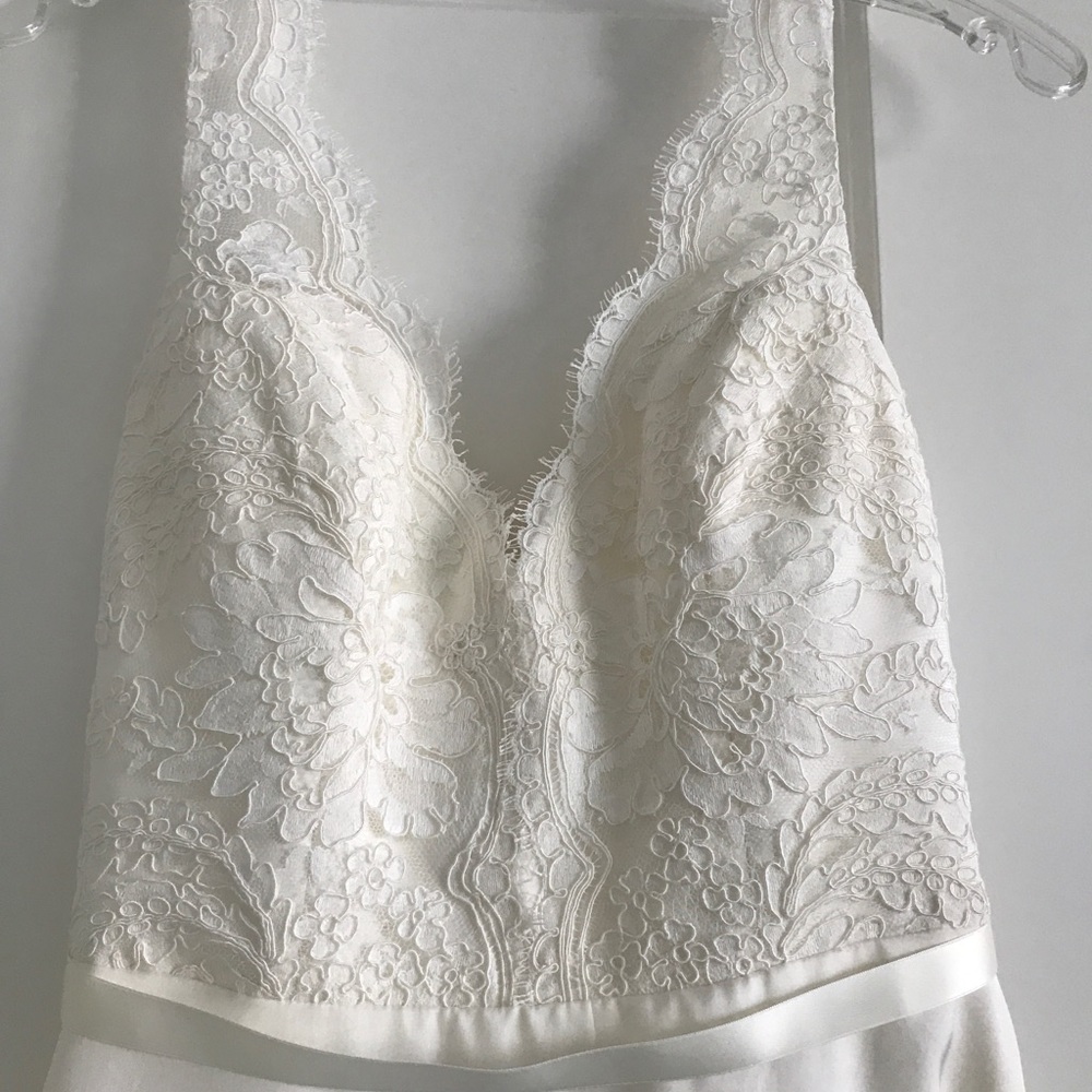Ivory Wedding Dress.  Never worn. Runaway groom.
